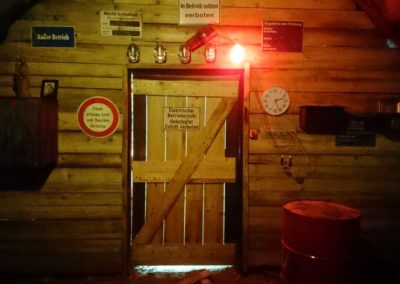 Tür zum elektrischen Betriebsraum im Bergwerk Recklinghausen