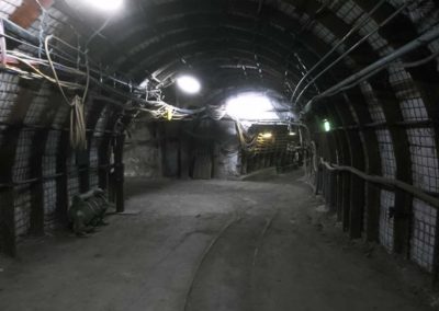 Rätselspaß im Escape Room im Bergwerkstunnel